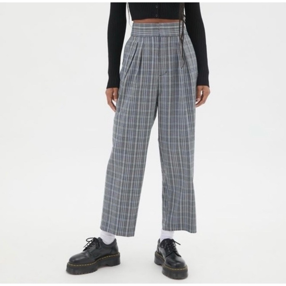 Urban Outfitters Plaid Pleated Pants M Gray Green Women Wide Leg Dark Academia